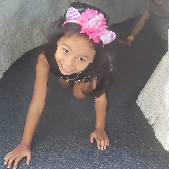 Meet your Posher, Karla - Picture 3 of 5